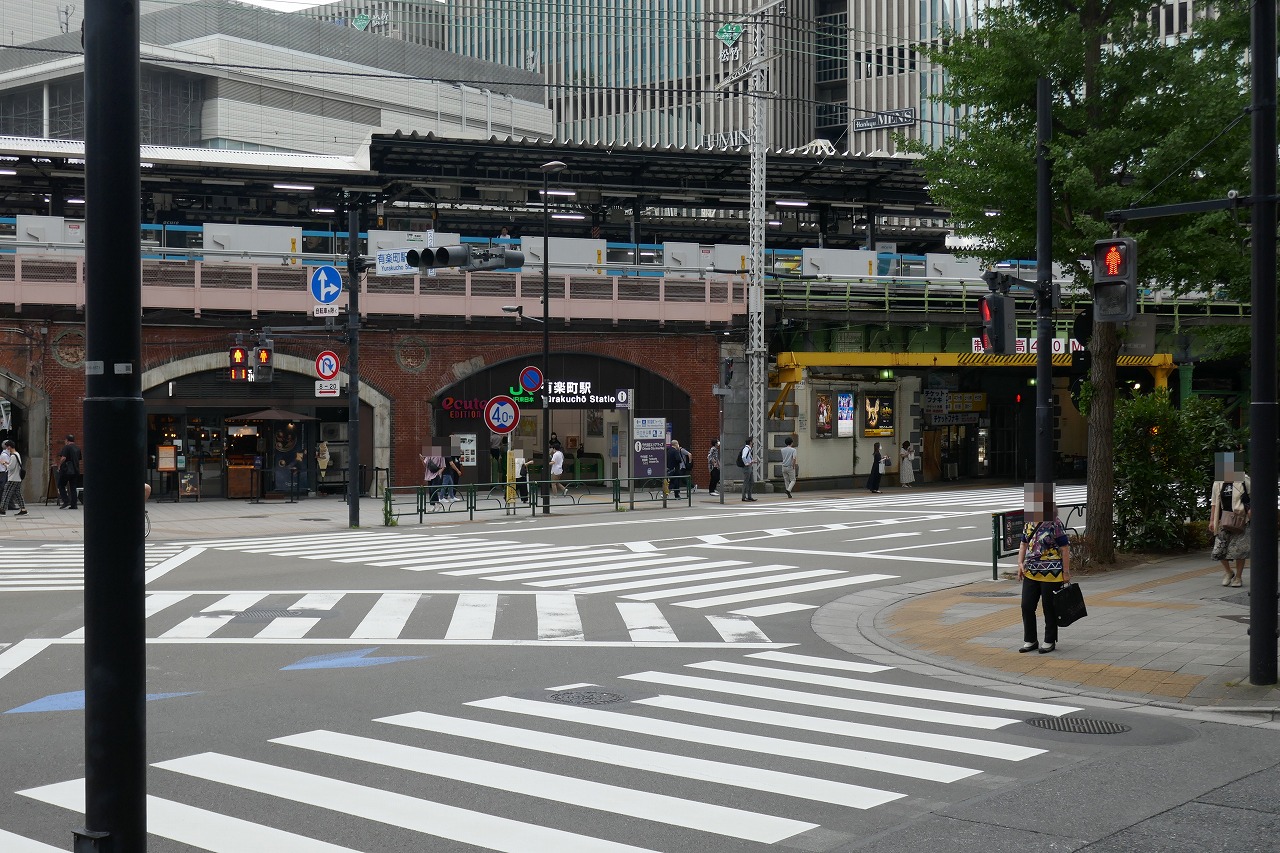 有楽町駅前（2022年7月撮影）